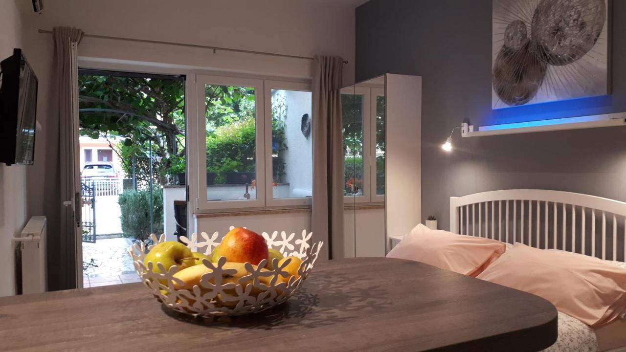 Guesthouse Mila Rovinj Extérieur photo