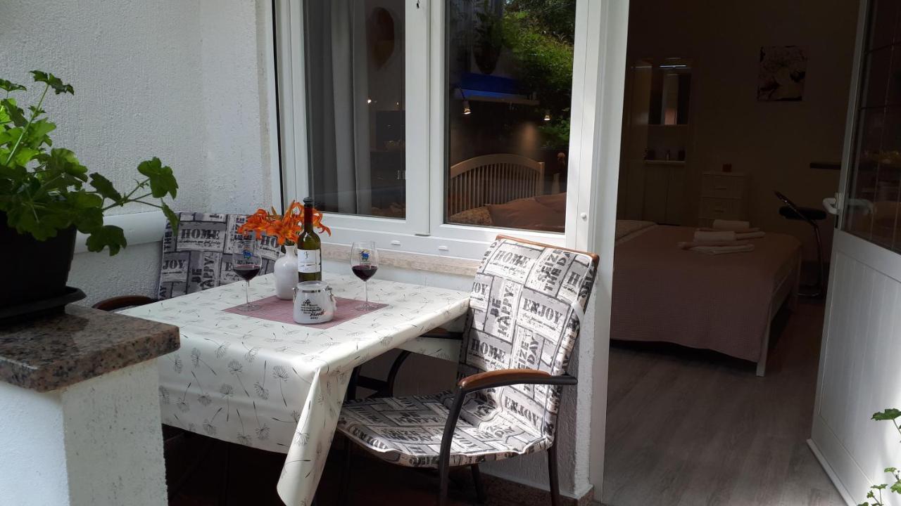 Guesthouse Mila Rovinj Extérieur photo