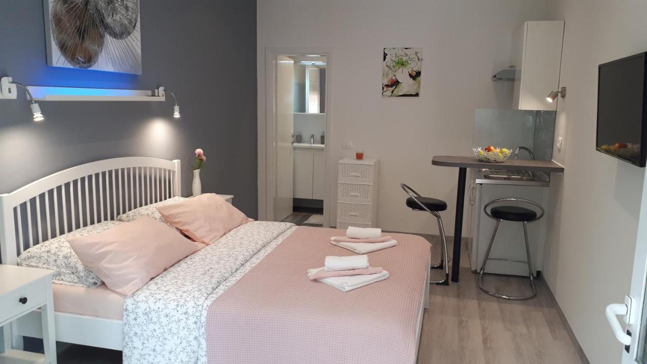 Guesthouse Mila Rovinj Extérieur photo