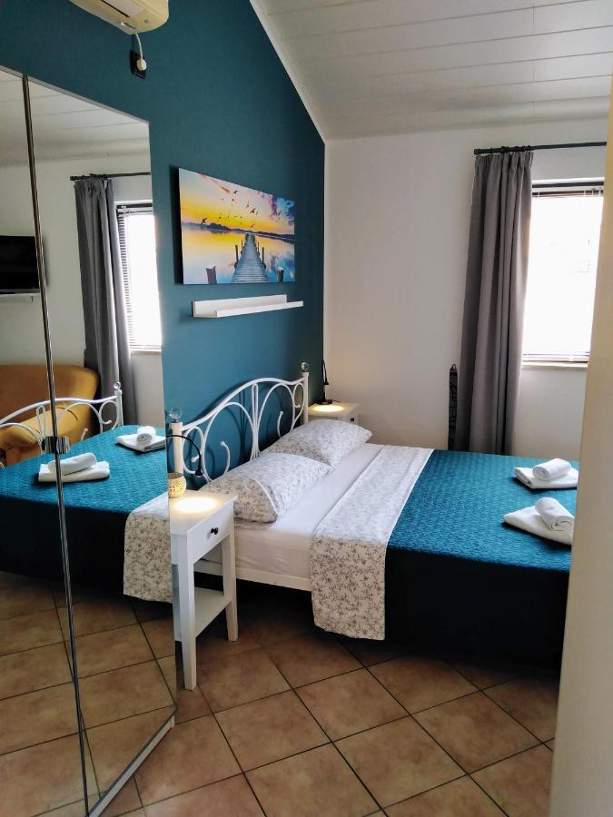 Guesthouse Mila Rovinj Extérieur photo